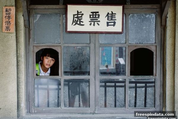 彩票概率真相：免费旋转游戏带你洞悉随机性本质